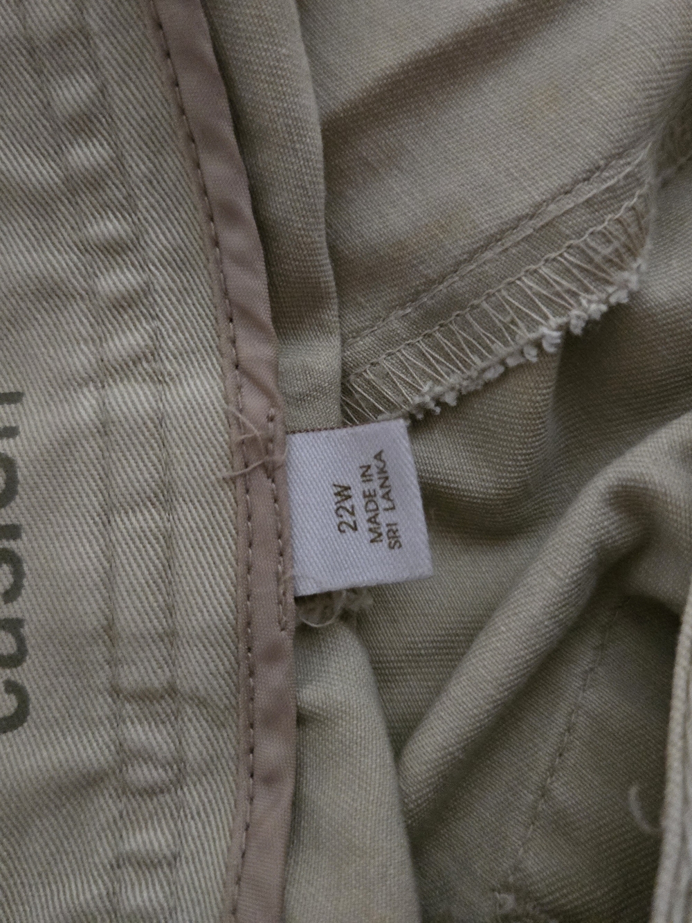 Women’s Capris in Light Khaki - Brand Unspecified